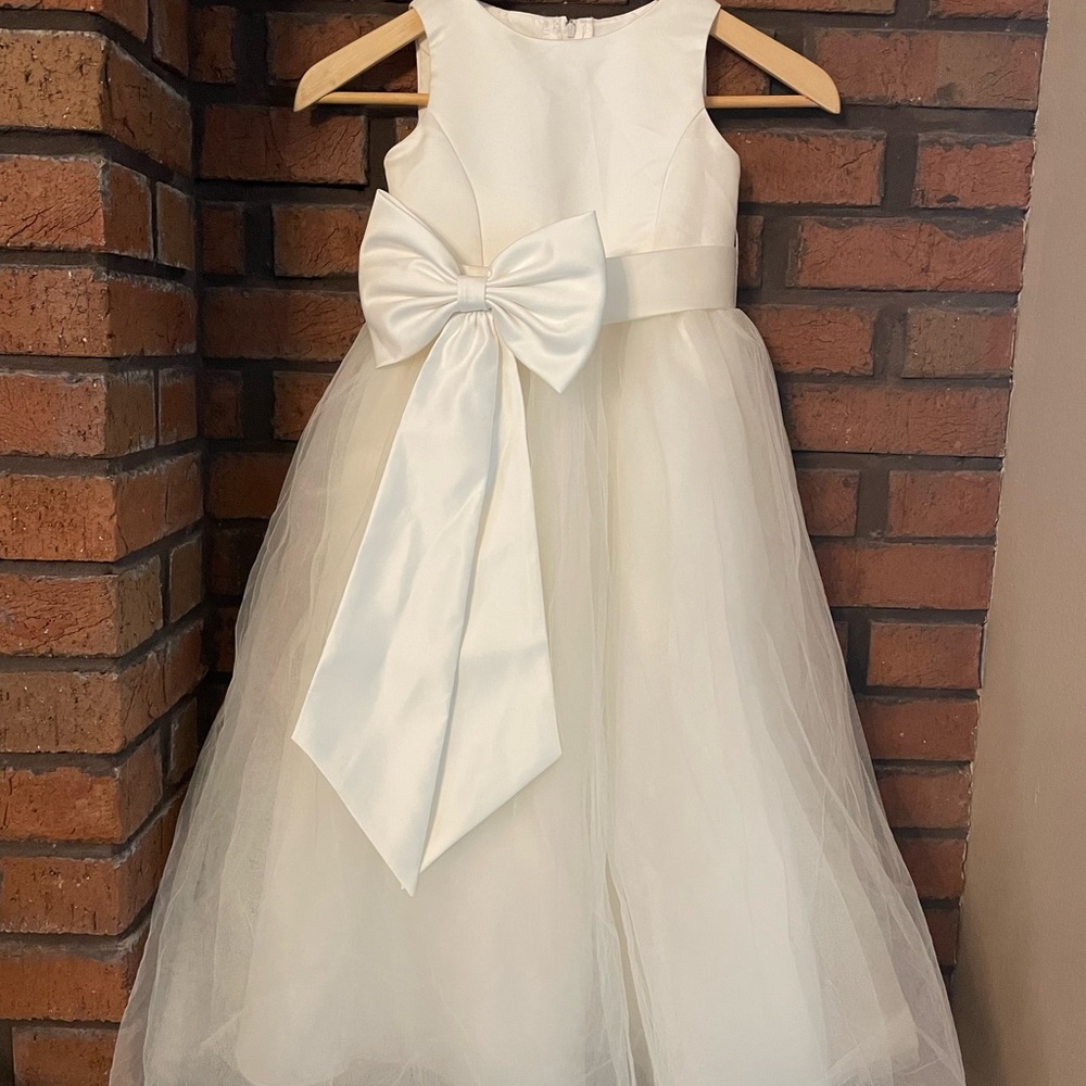 David's Bridal Cream Kids Dress with Large Bow